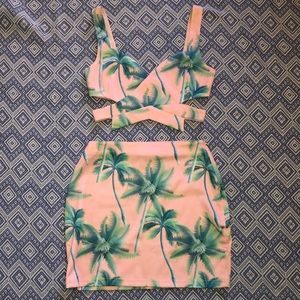 Two piece set